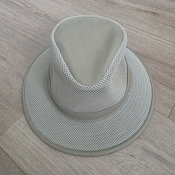 Henschel Hat U.S.A. XL Extra Large Khaki Beige Mesh Outdoor Sun Travel - Picture 1 of 8